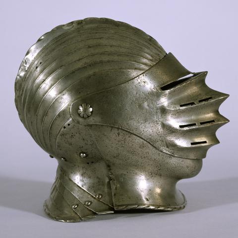 Закрытый шлем в максимиллиановском стиле, 1520 гг