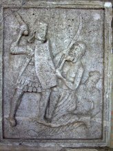 Легионер с сегментированной маникой и дакийский воин с фальксом, изображение с "Трофея Траяна"