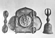 Пять ритуальных предметов, используемых в Ваджраяне