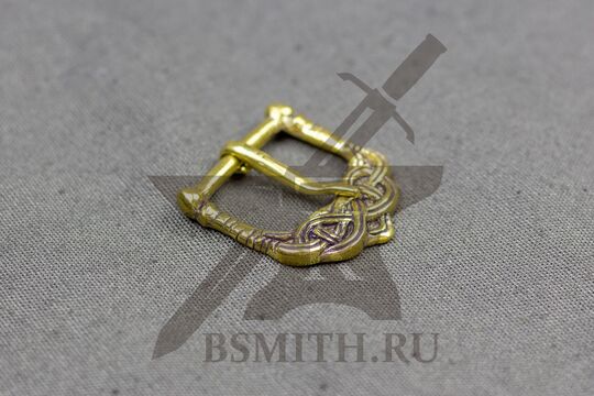 Пряжка, Готланд, 11 век, вид сбоку