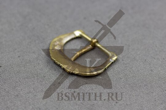 Пряжка, Норвегия, 10 век, вид сбоку с обратной стороны, фото 2