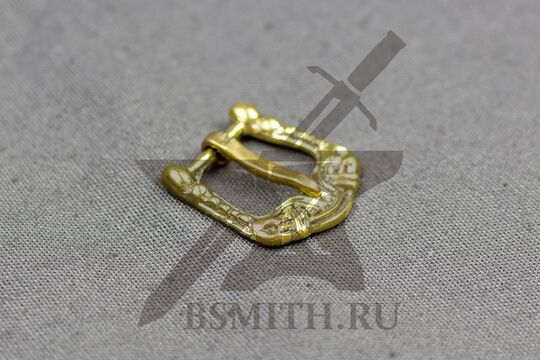 Пряжка, Псков, 10 век, вид сбоку