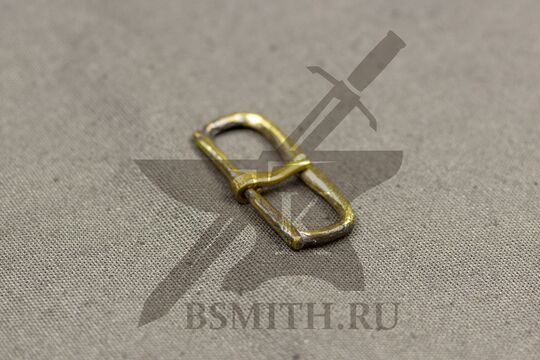 Пряжка перевязи меча, Западная Европа (Сицилия), 12-13 век, вид сбоку с обратной стороны