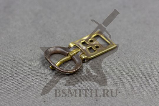 Пряжка, Византия, 6 век, вид сбоку с обратной стороны, фото 2