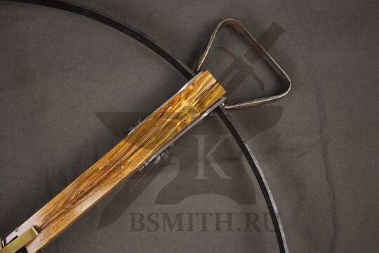 Арбалет средневековый поздний, стремя крупно