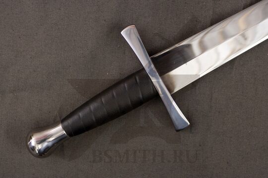 Кинжал квилон граненый, эфес крупно