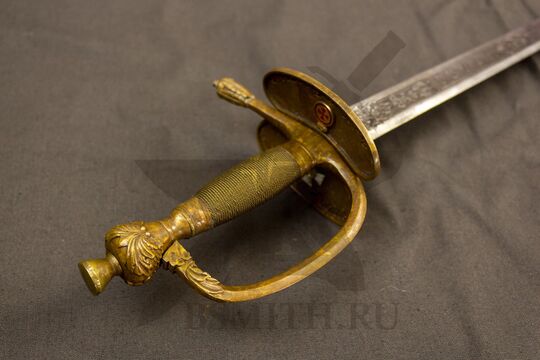 Шпага пехотная офицерская образца 1798 года, украшенная, состаренная, эфес крупно со стороны навершия