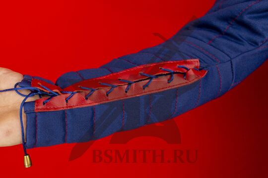 Дублет сине-красный на пуговицах упрощенный, грета, завязки на предплечье