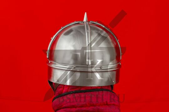 Шлем из Гьёрмундбю с подбородочными ремнями, окружность 69 см