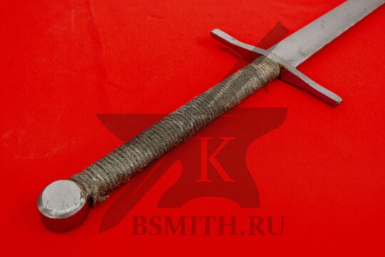 Меч полуторный тренировочный, 95/125 см (скидка), эфес крупно со стороны навершия
