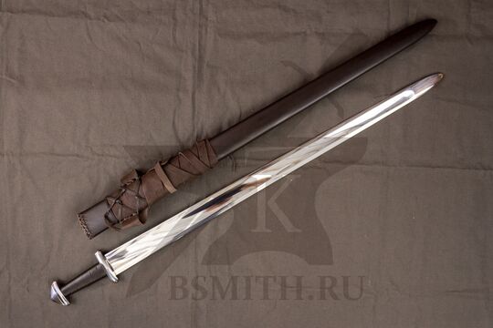 Каролинг тип H, вариант 2, с ножнами