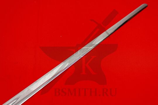 Двуручный меч монтанте, клинок крупно 