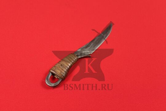 Нож новгородский с обмоткой малый, вид со стороны рукояти