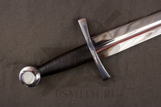 Кинжал квилон с долом, вариант 2, эфес крупно