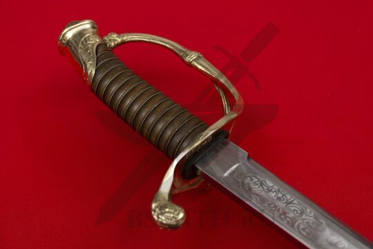Сабля офицерская пехотная образца 1826 года, эфес крупно со стороны клинка, фото 2