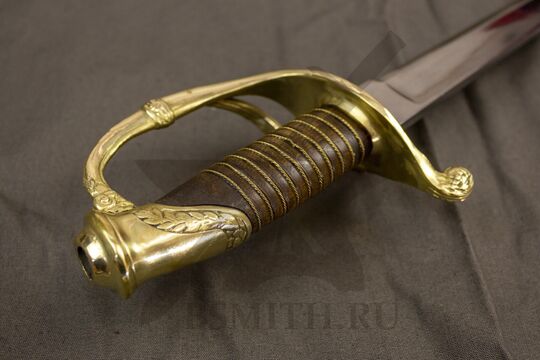 Сабля офицерская пехотная образца 1826 года, эфес крупно со стороны рукояти