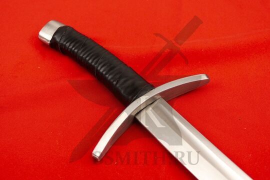Сабля турнирная, эфес крупно со стороны клинка