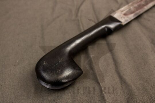 Шашка кавказская украшенная состаренная, эфес крупно со стороны гуська