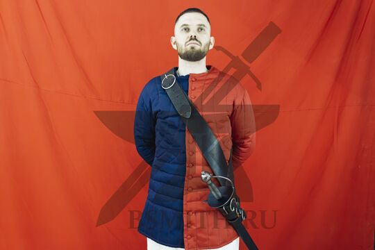 Перевязь плечевая сложная, вариант 1, в одетом виде, вид спереди