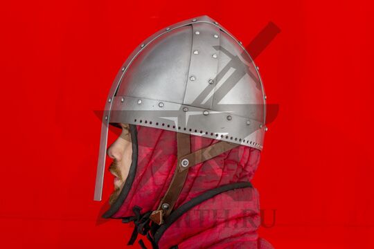 Шпангенхельм, вид сбоку