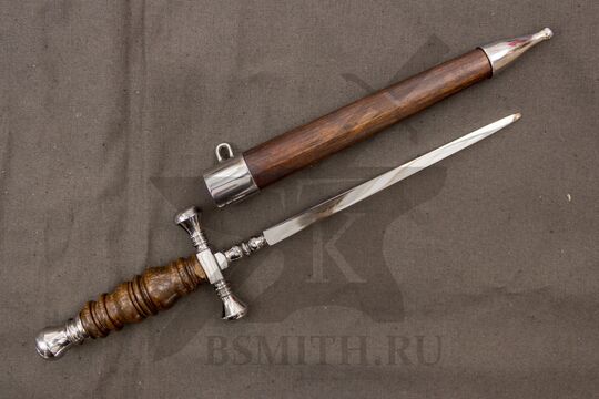 Стилет, Италия, 1640 год, с ножнами
