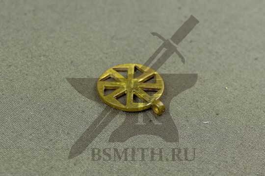 Оберег "Коловрат", вид сбоку с обратной стороны
