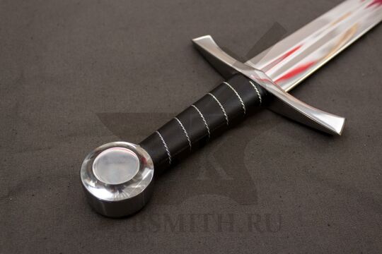 Меч тип XIV, с ножнами, эфес крупно со стороны навершия