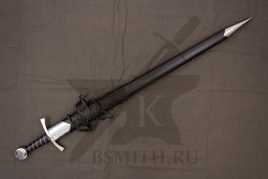 Меч тип XIV, в ножнах