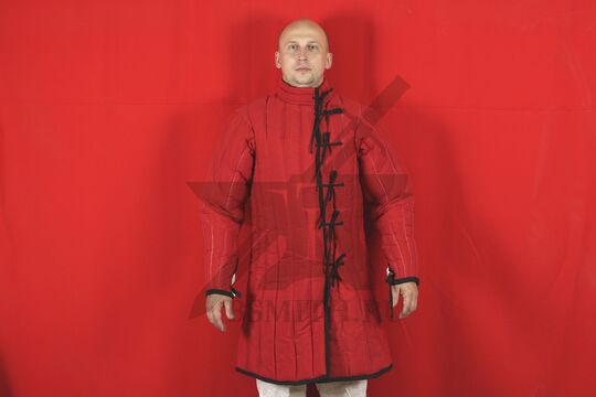 Стеганая куртка длинная красная, 4 слоя, грета
