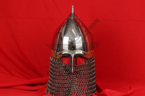 Шлем тип 2 украшенный (полировка, закрытая бармица, латунные элементы)